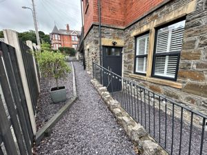 Photo 30- click for photo gallery